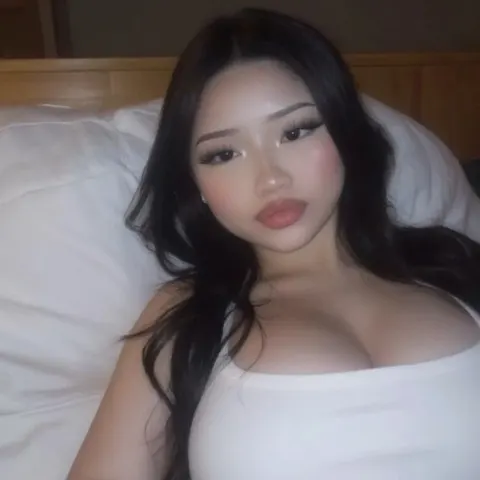 Ellie Cruz
