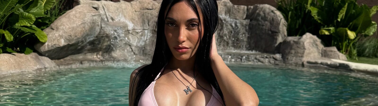 Mia Monroe cover